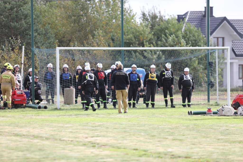 Strażacy z Czarni najlepsi na własnym terenie. Gminne zawody sportowo-pożarnicze [WIDEO, ZDJĘCIA]