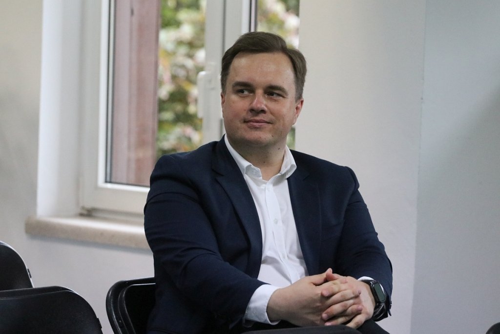 Notowania prezydenta Ostrołęki. Tak jest oceniany po dwóch latach rządów