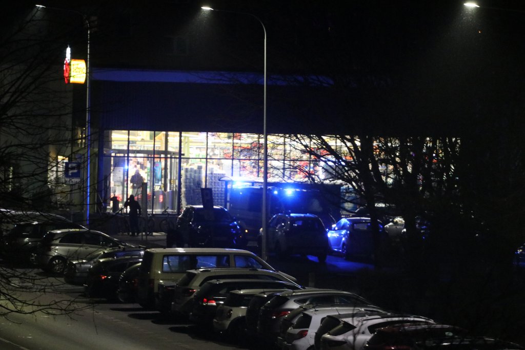 Policja wezwana do sklepu. 19-latek poniesie konsekwencje