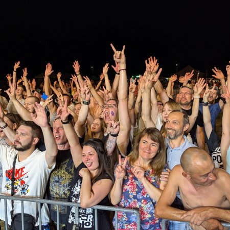 Rzekuń oszalał na punkcie Łydki Grubasa. Gwiazdorski finał powitania lata [WIDEO, ZDJĘCIA]