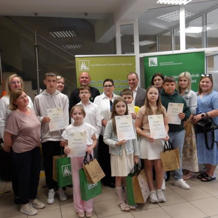 Dzieci malowały o bezpieczeństwie na wsi. Finał konkursu „Wioski bez troski” [ZDJĘCIA]