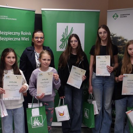 Podsumowanie etapu powiatowego XVI Ogólnopolskiego Konkursu Plastycznego „Wioski bez troski” [ZDJĘCIA]
