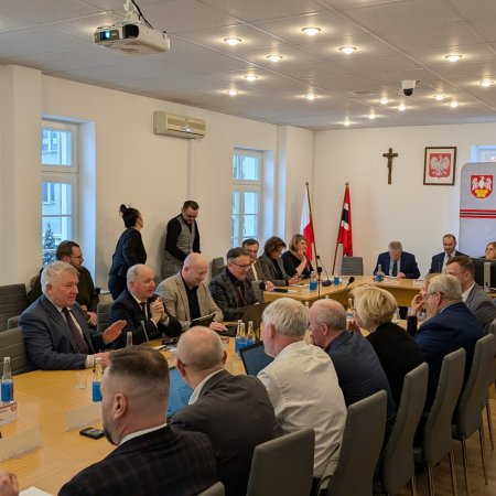 NA ŻYWO: Trwa XXIV sesja Rady Powiatu w Ostrołęce. Oglądaj transmisję