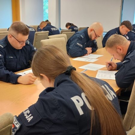 Szkolenie w policji. Wszyscy zdali, ale nie wszyscy z wyróżnieniem [ZDJĘCIA]