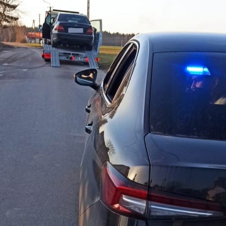 Nieoczekiwany finał kontroli drogowej. 30-latek skończył w areszcie