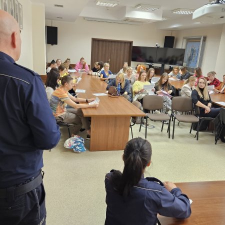 20. edycja i wciąż tłumy. Dlaczego kobiety w Ostrołęce chcą się bić? [ZDJĘCIA]