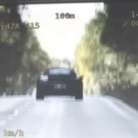Pędził Porsche prawie 190 km/h. Policjanci wystawili mu słony rachunek