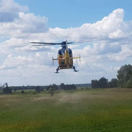 Dramatyczny wypadek nastolatki na hulajnodze. Śmigłowiec LPR w akcji!