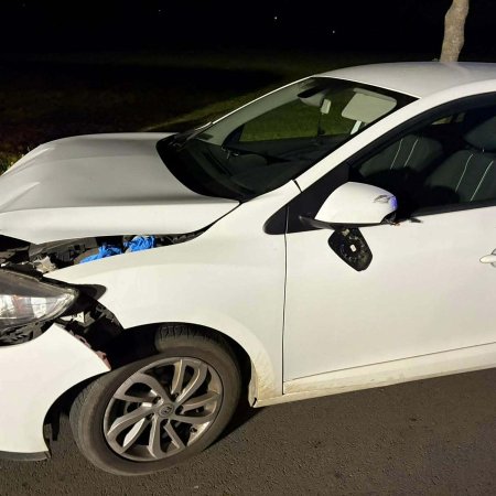 Miała ponad 2 promile. Uderzyła w autobus i próbowała odjechać!