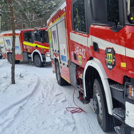 Gęsty dym w Wachu i pożar w Grabniku. Strażacy interweniowali w dwóch gminach [ZDJĘCIA]