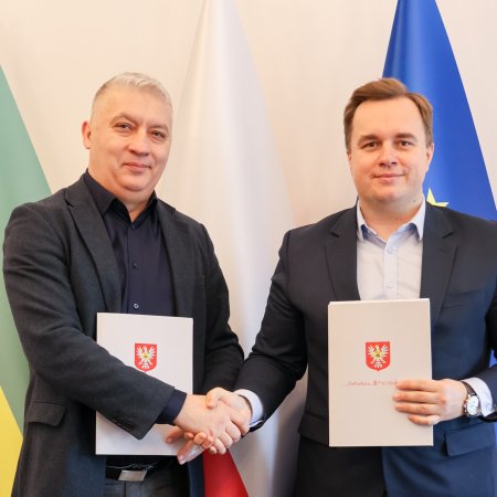 Umowa podpisana. Rusza przebudowa ul. Stacha Konwy i Słonecznej w Ostrołęce