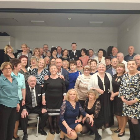 Młodzi duchem! Wielka potańcówka seniorów w Borawem [ZDJĘCIA]