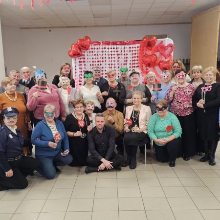 Senioralny bal walentynkowy w miejscowości Długie [ZDJĘCIA]