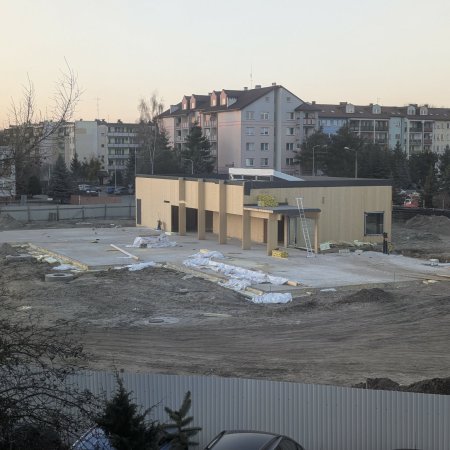 Dwa przedszkola w jednym nowoczesnym budynku. Kto nimi pokieruje?