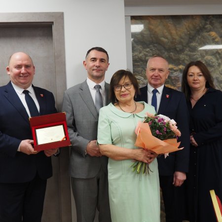 Artystka z Olszewa-Borek wyróżniona za wieloletnią twórczość