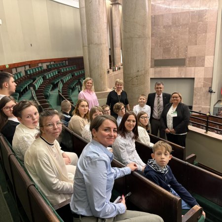 Poseł Grabowski miał wyjątkowych gości w Sejmie. "Dziękuję za waszą obecność"