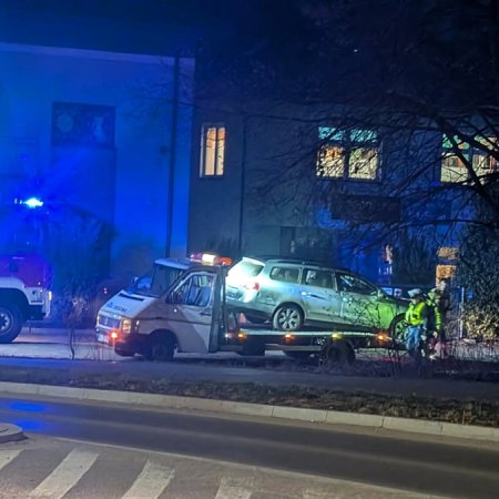 Wieczorna przejażdżka zakończona na lawecie. Wiemy, co zrobiła 35-letnia mieszkanka powiatu! [WIDEO, ZDJĘCIA]