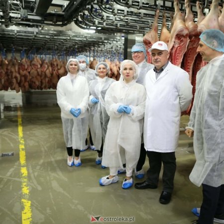 Wiceminister rolnictwa pod wrażeniem potęgi JBB. Tak wygląda przyszłość polskiego mięsa [WIDEO, ZDJĘCIA]