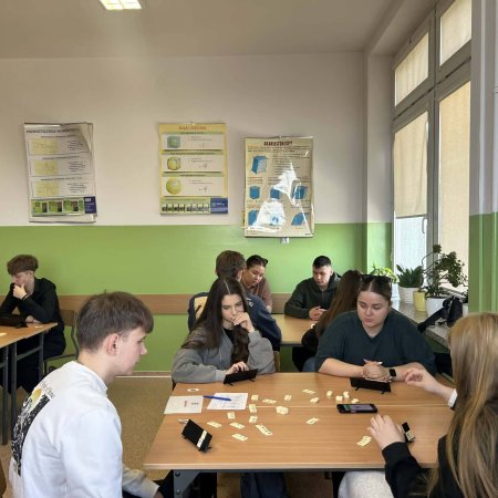 I Międzyszkolny Turniej Szkół Rummikub w Ostrołęce [ZDJĘCIA]