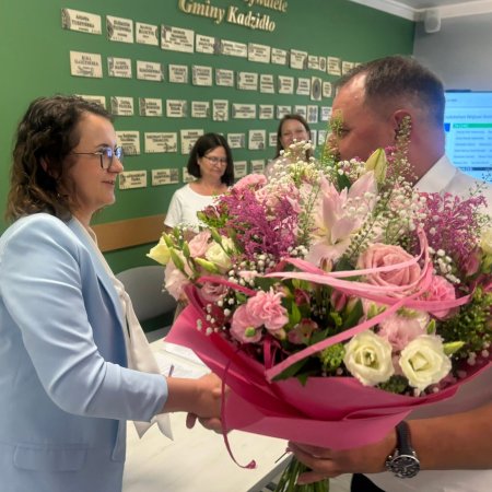 Wójt Kadzidła rozliczona za 2025 rok. Radni nie mieli wątpliwości [ZDJĘCIA]