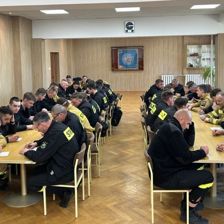 Szeregi OSP powiększone. 40 osób zdobyło uprawnienia strażaka ratownika [ZDJĘCIA]