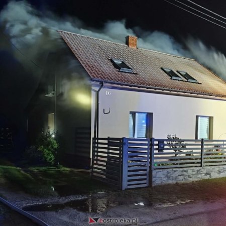 Pożar w Wólce Kunińskiej zniszczył dorobek ich życia. Ruszyła zbiórka pomocy!