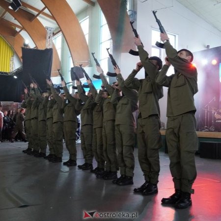 XV Forum Edukacyjne w Ostrołęce. Szkoły średnie zaprezentowały swoją ofertę [ZDJĘCIA, WIDEO]