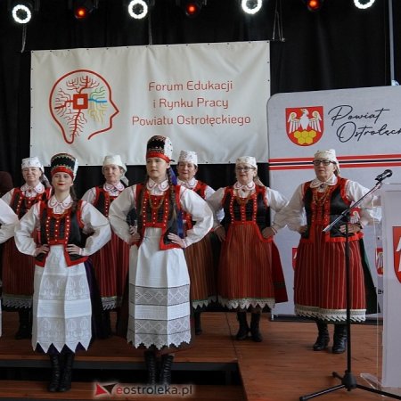 II Forum Edukacji i Rynku Pracy Powiatu Ostrołęckiego w Kadzidle [ZDJĘCIA, WIDEO]