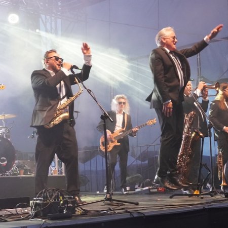 Poparzeni Kawą Trzy zagrali na MAZOpikniku w Olszewie-Borkach. Udany finał imprezy [ZDJĘCIA, WIDEO]