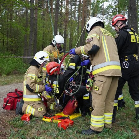 Ostrołęka wstrzymała oddech! Co wydarzyło się na moście Madalińskiego i w pobliskim parku? [WIDEO, ZDJĘCIA]