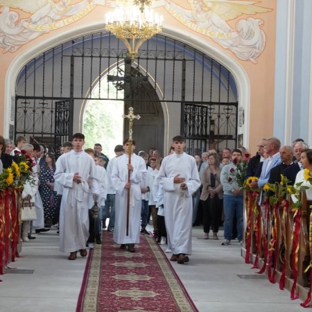 Jubileusz 100-lecia konsekracji kościoła w Baranowie. Wyjątkowe święto całej parafii [ZDJĘCIA, WIDEO]