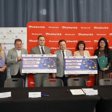 Ponad 20 milionów złotych z Unii Europejskiej dla Ostrołęki! Duże pieniądze na ważne inwestycje w naszym mieście [ZDJĘCIA, WIDEO] 