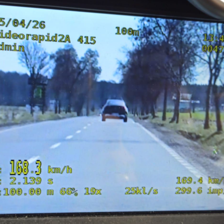 Przesadził to mało powiedziane. Mundurowi z Ostrołęki przecierali oczy ze zdumienia