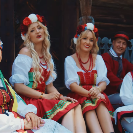 Golden Ladies z Ostrołęki prezentują utwór „Zielona Puszcza”. Pierwszy kurpiowski kawałek w klimacie disco polo [WIDEO]
