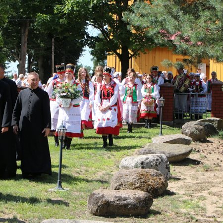 Święto Barci w Dąbrówce. Odpust ku czci św. Anny z kurpiowskim przytupem [WIDEO, ZDJĘCIA]