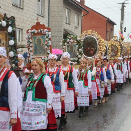 Boże Ciało 2026. Piękna procesja w Myszyńcu! Widziała to cała Polska! [WIDEO, ZDJĘCIA]