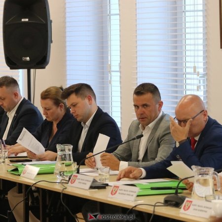 Radni zatwierdzili zmiany w budżecie. Na horyzoncie spora inwestycja [ZDJĘCIA]