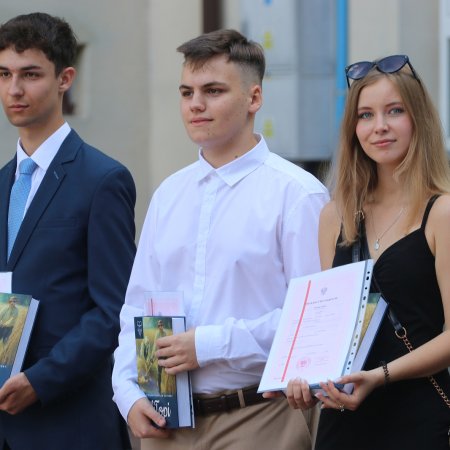 Wakacje czas zacząć! Tak zakończono rok szkolny w ZSZ nr 1 [WIDEO, ZDJĘCIA]