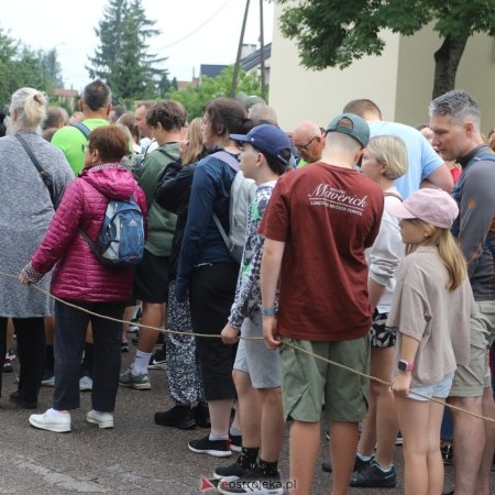 Siódmy dzień w drodze. Pielgrzymi dotarli do Wyśmierzyc [WIDEO, ZDJĘCIA]