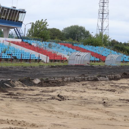 Ruszył remont stadionu w Ostrołęce. Żużlowej bieżni już nie ma! [WIDEO, ZDJĘCIA]