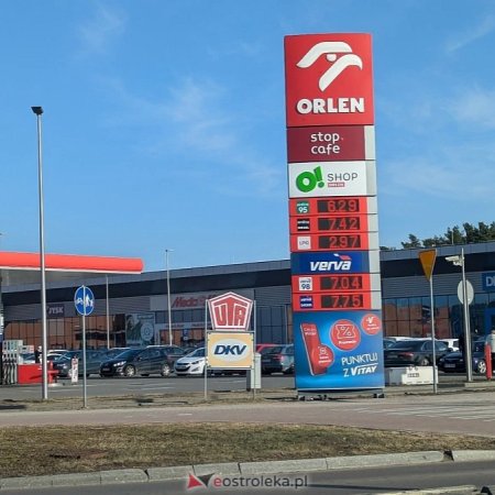 Tańsze paliwo od przyszłego tygodnia. Rząd przywraca program CPN i obniża VAT