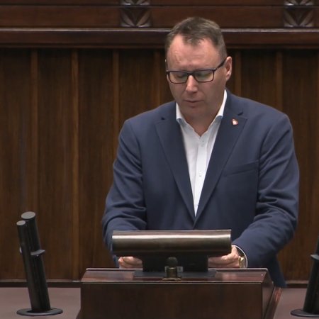 Koniec SLAPP? Popielarz: "To potrzebna ustawa, która ma chronić obywateli" [WIDEO]