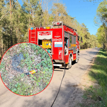 Płonąca pułapka w przydrożnym rowie. Beztroska mogła spalić las pod Ostrołęką! [ZDJĘCIA]