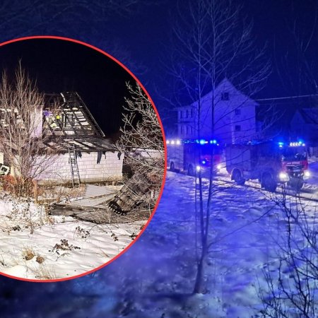 Ogień zaatakował w nocy. Mieszkańcy uciekali z płonącego domu [ZDJĘCIA]