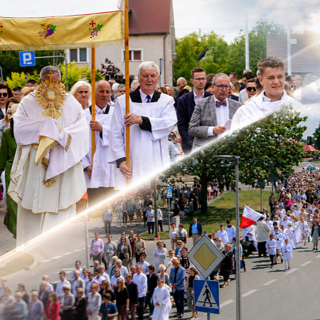 Boże Ciało w Ostrołęce i okolicach: Sprawdź trasy procesji i godziny Mszy Świętych [PRZEWODNIK]