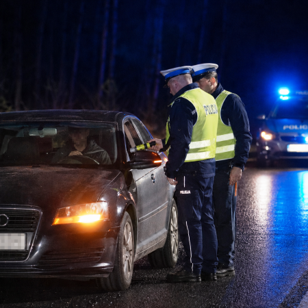 Już wiedział, że ma kłopoty. Jednym ruchem pogorszył swoją sytuację