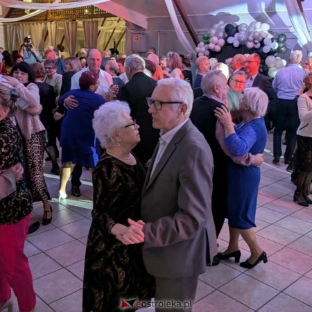 Międzypokoleniowa potańcówka karnawałowa w Zabielu Pilikach! [ZDJĘCIA, WIDEO]