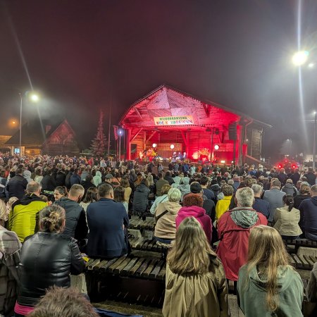 Miodobraniowa Noc Kabaretowa 2026 w Myszyńcu [WIDEO, ZDJĘCIA]