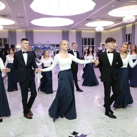 Studniówka 2026. Do matury odlicza ZSZ 2 Ostrołęka! [WIDEO, ZDJĘCIA]