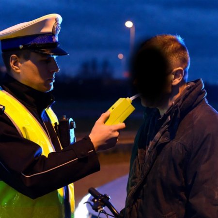 Jechał rowerem, choć według medycyny... nie powinien żyć! Rekordowa dawka alkoholu